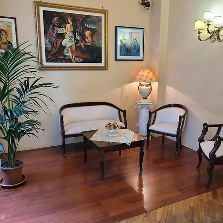 Hotel Villa Aricia อาริชชา ภายนอก รูปภาพ