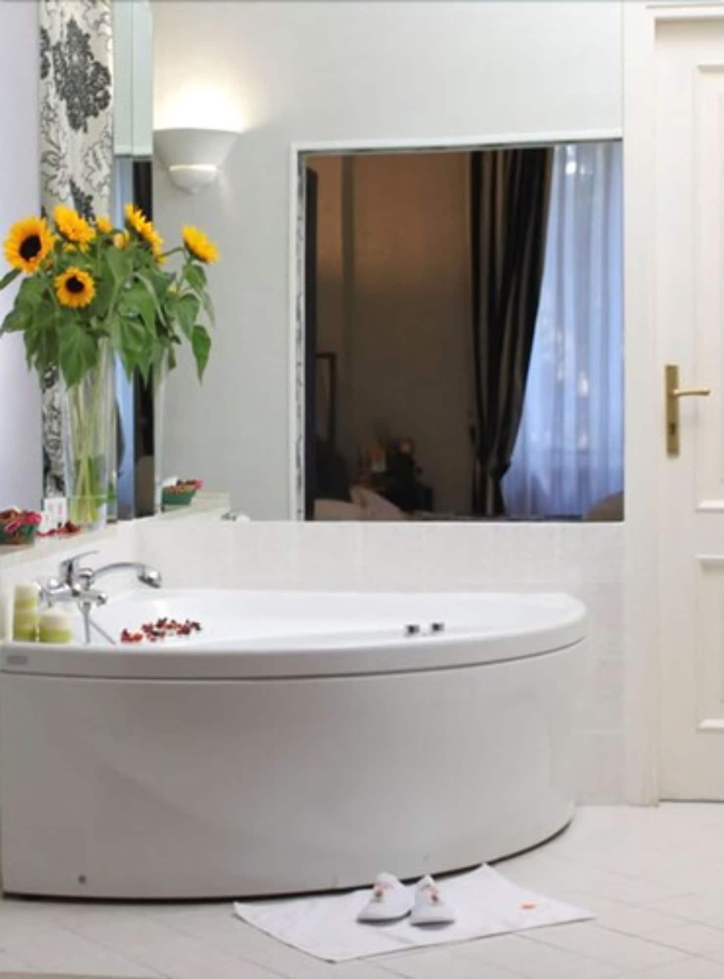 Hotel Villa Aricia อาริชชา ภายนอก รูปภาพ