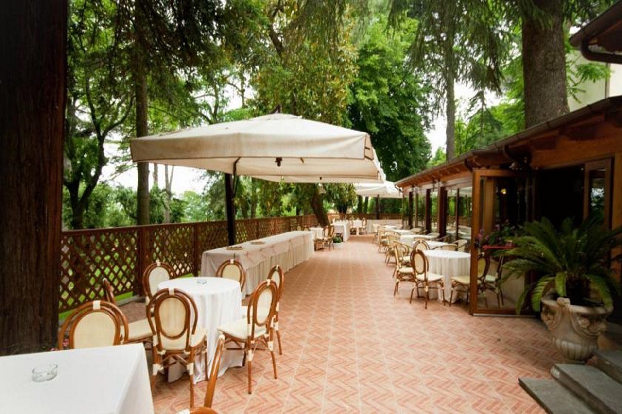 Hotel Villa Aricia อาริชชา ภายนอก รูปภาพ
